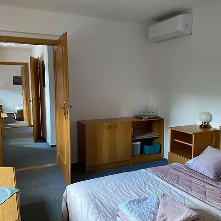 Samoobsluzny Vydra Lejlighedshotel Srní