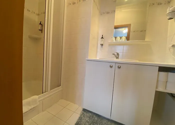 Samoobsluzny Vydra 3*